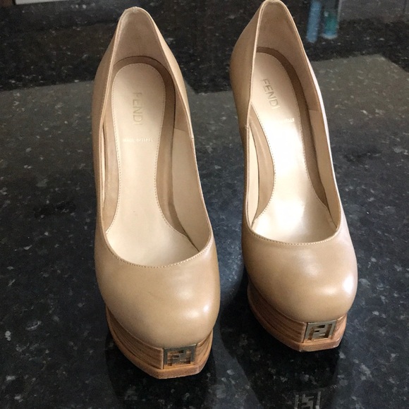 Fendi Shoes - Fendi nude heels